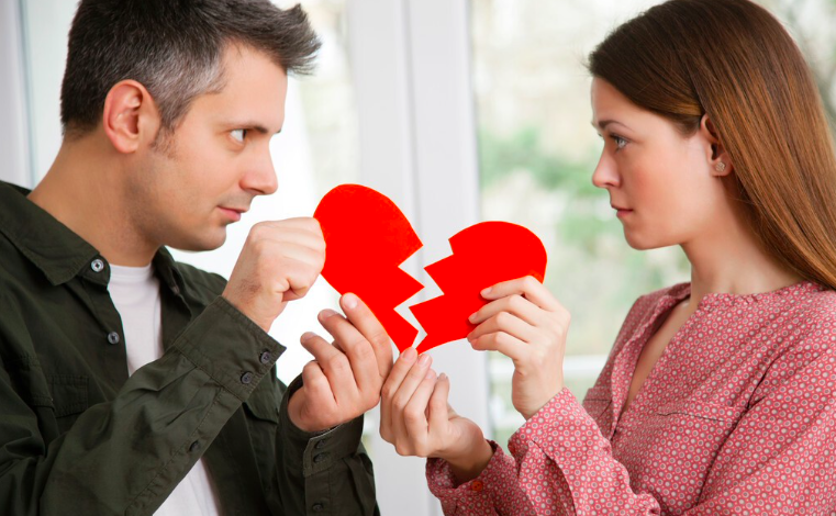 昌吉离婚如何申请财产保全冻结对方账户